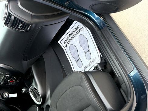 Used 2017 Kia Soul + image 14