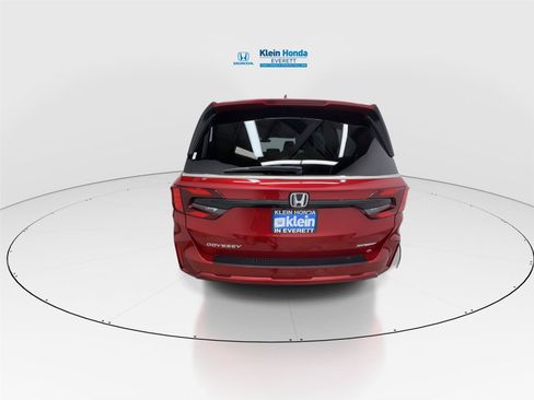 Certified 2025 Honda Odyssey Sport-L image 9