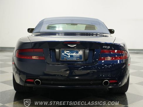 Used 2007 Aston Martin DB9 Volante image 10