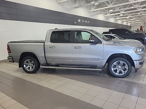 Used 2020 RAM 1500 Big Horn image 8