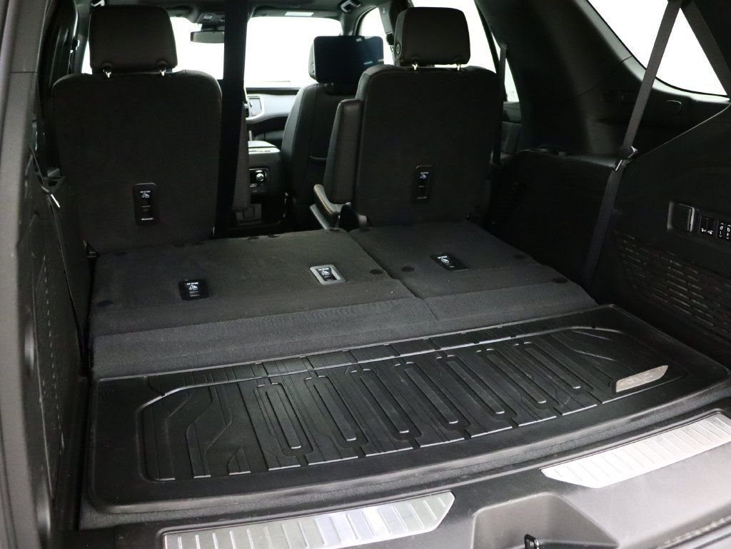 Used 2023 GMC Yukon AT4 w/ LPO, Floor Liner Package AWD/4WD image 20