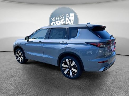 New 2026 Mitsubishi Outlander SEL FWD image 4