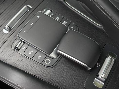 Used 2025 Mercedes-Benz GLE 63 AMG S image 35