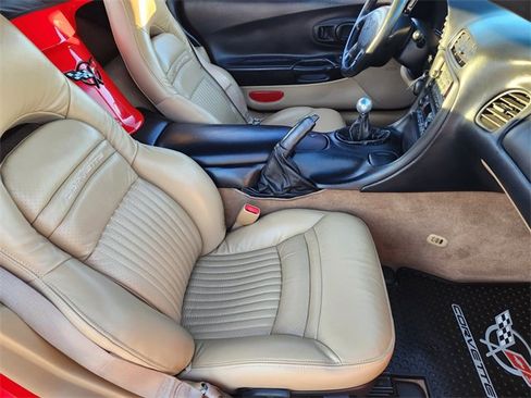 Used 1998 Chevrolet Corvette Convertible w/ Memory Pkg image 14