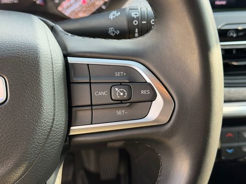 Certified 2022 Jeep Compass Latitude image 23