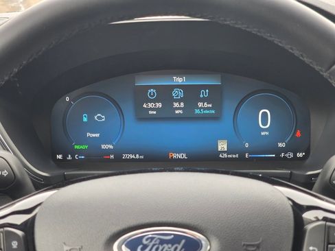 Used 2023 Ford Escape Platinum w/ Premium Technology Package image 19