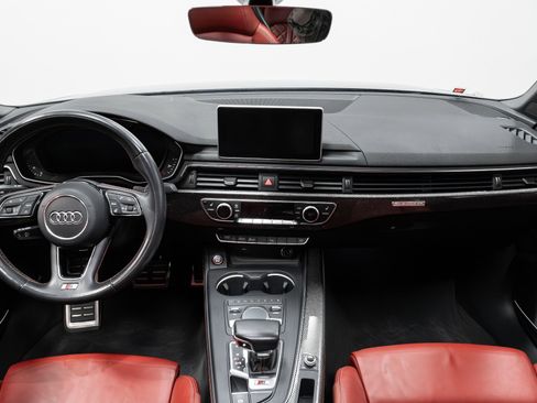 Used 2018 Audi S4 Premium Plus w/ Navigation Package image 8