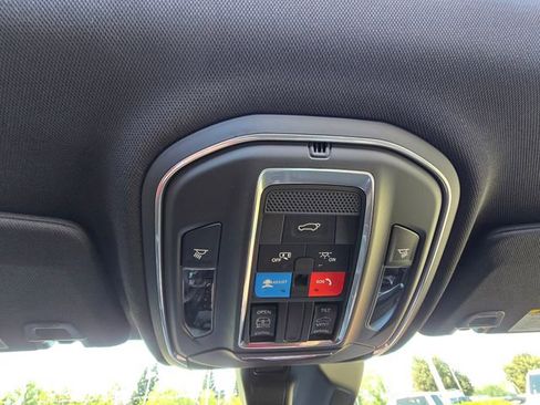 New 2026 Jeep Grand Cherokee L 4WD image 16