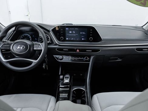 Used 2023 Hyundai Sonata SE FWD image 21