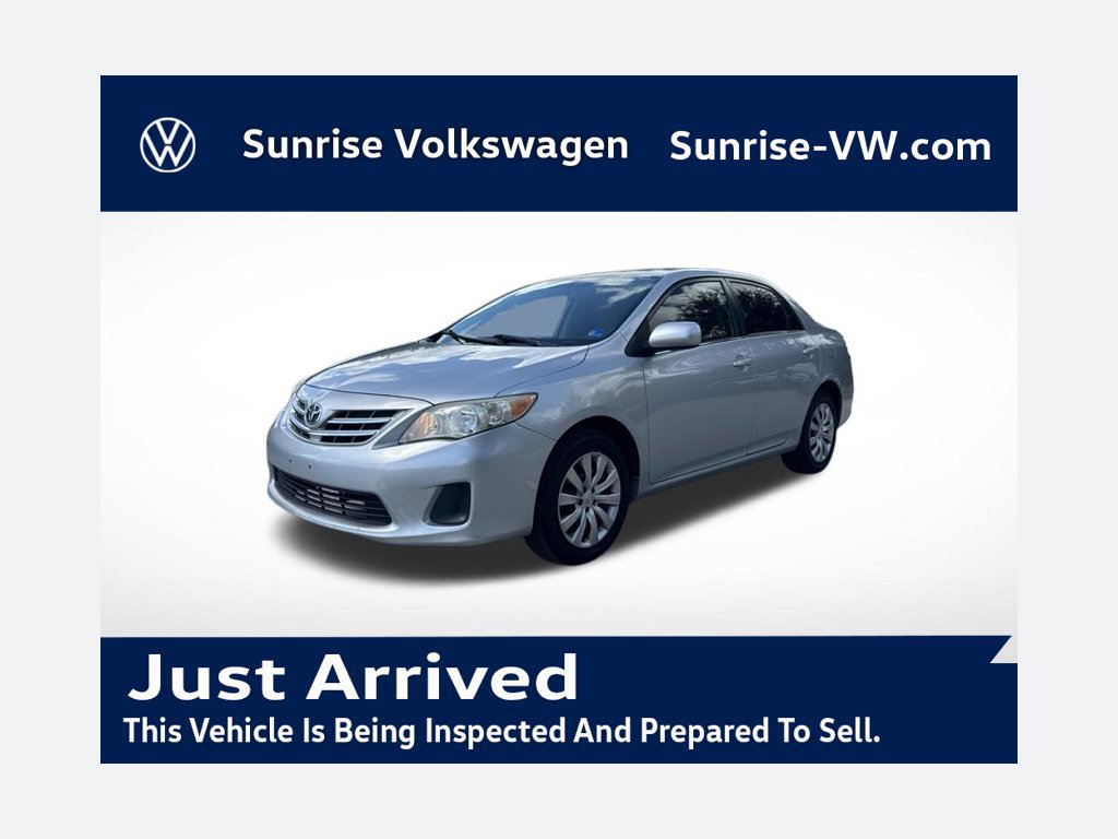 Used 2013 Toyota Corolla LE FWD 360° Tour