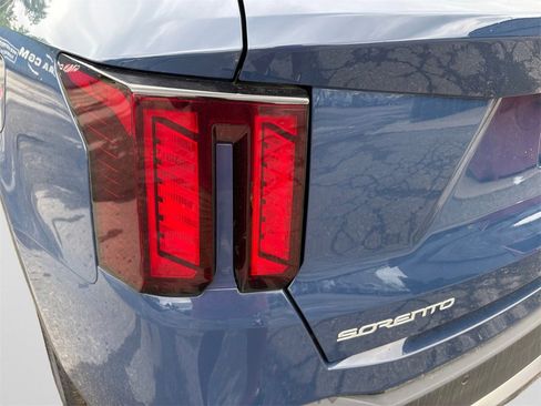 New 2025 Kia Sorento S w/ Panoramic Sunroof Package image 21