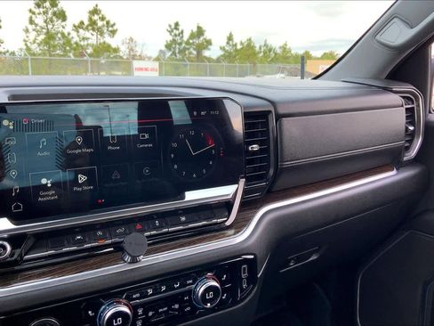 Used 2023 GMC Sierra 1500 Elevation w/ LPO, Elevation Black Package image 34