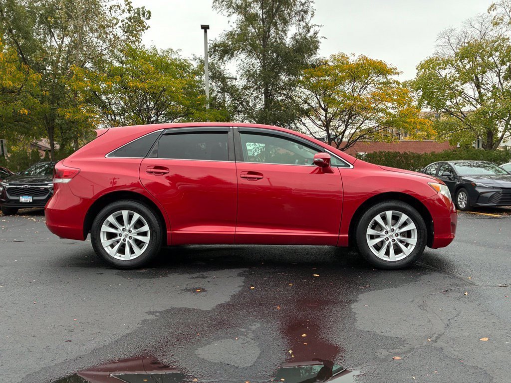 Used 2014 Toyota Venza LE AWD/4WD image 4