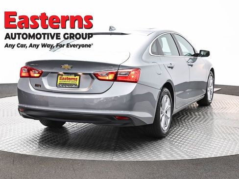 Used 2024 Chevrolet Malibu LT FWD image 5