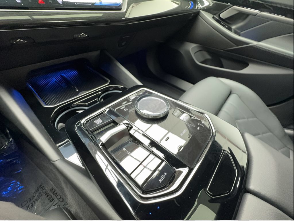 Used 2026 BMW 530i RWD image 47