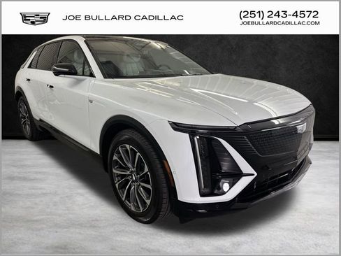 New 2026 Cadillac Lyriq Premium Sport image 1