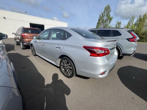 Used 2018 Nissan Sentra SR Turbo FWD image 2