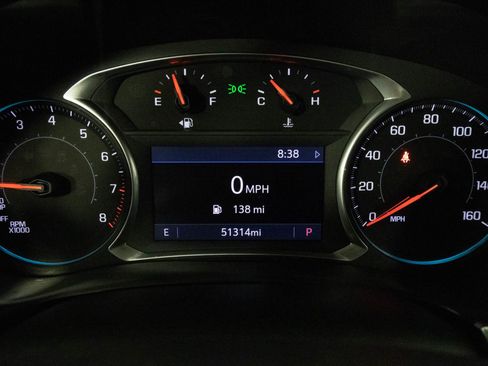 Used 2020 Chevrolet Traverse LT AWD/4WD image 31