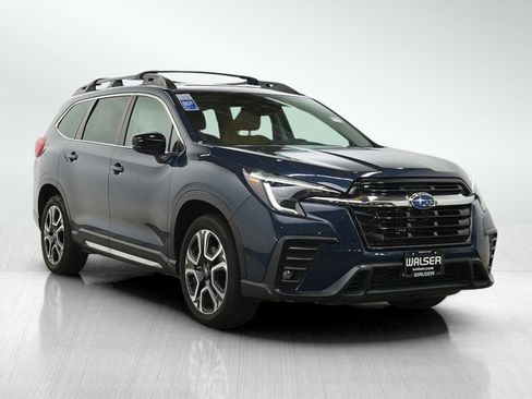 Used 2024 Subaru Ascent Limited w/ Technology Package AWD/4WD image 7
