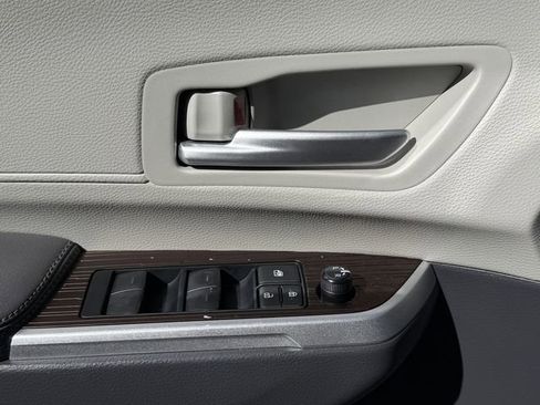 Certified 2023 Toyota Sienna XLE w/ XLE Plus Package image 25