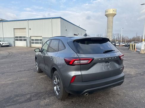 Used 2026 Ford Escape ST-Line image 9