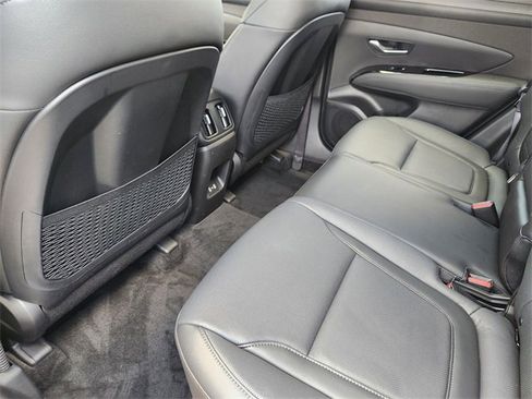 Certified 2025 Hyundai Tucson Limited image 22