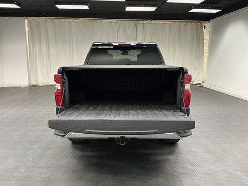 Used 2022 Chevrolet Silverado 1500 LT w/ Protection Package AWD/4WD image 26