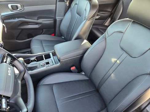 New 2026 Kia Sorento S w/ S Panoramic Sunroof Package FWD image 22