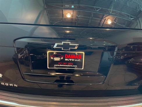 Used 2015 Chevrolet Suburban LTZ AWD/4WD image 29