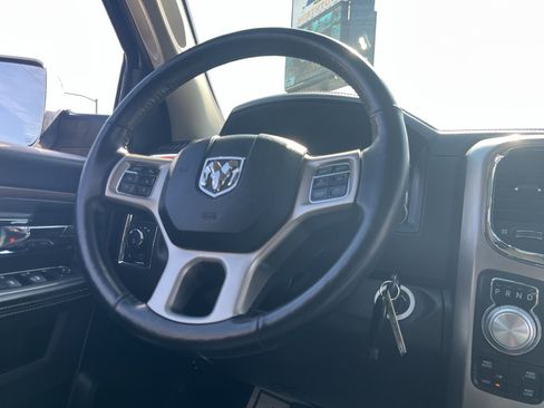 Used 2018 RAM 1500 Laramie image 21