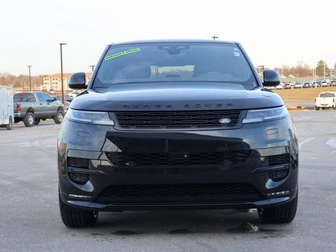 Used 2024 Land Rover Range Rover Sport Dynamic SE image 2