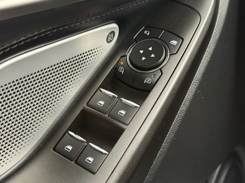 Used 2020 Ford Explorer Platinum w/ Premium Technology Package image 50