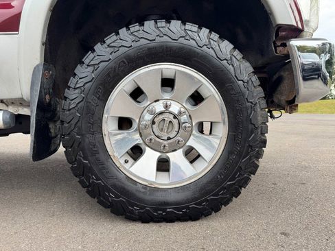 Used 2008 Ford F250 Lariat image 12