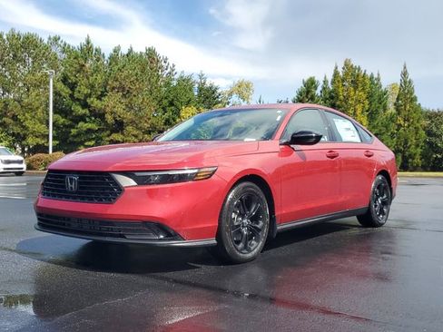 New 2025 Honda Accord SE image 31