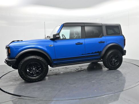 Used 2022 Ford Bronco Wildtrak image 4