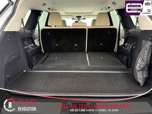 Used 2023 INFINITI QX60 Sensory w/ Cargo Package image 8