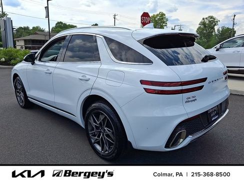 Used 2023 Genesis GV70 2.5T w/ Select Package AWD/4WD image 8