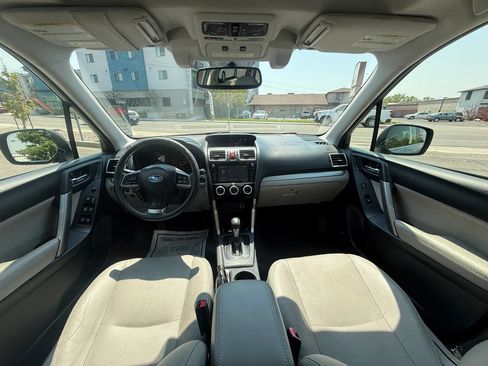Used 2016 Subaru Forester 2.5i Touring w/ Eyesight & Navigation System AWD/4WD image 14