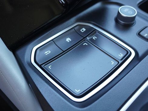 Used 2022 Acura MDX FWD w/ Technology Package image 37