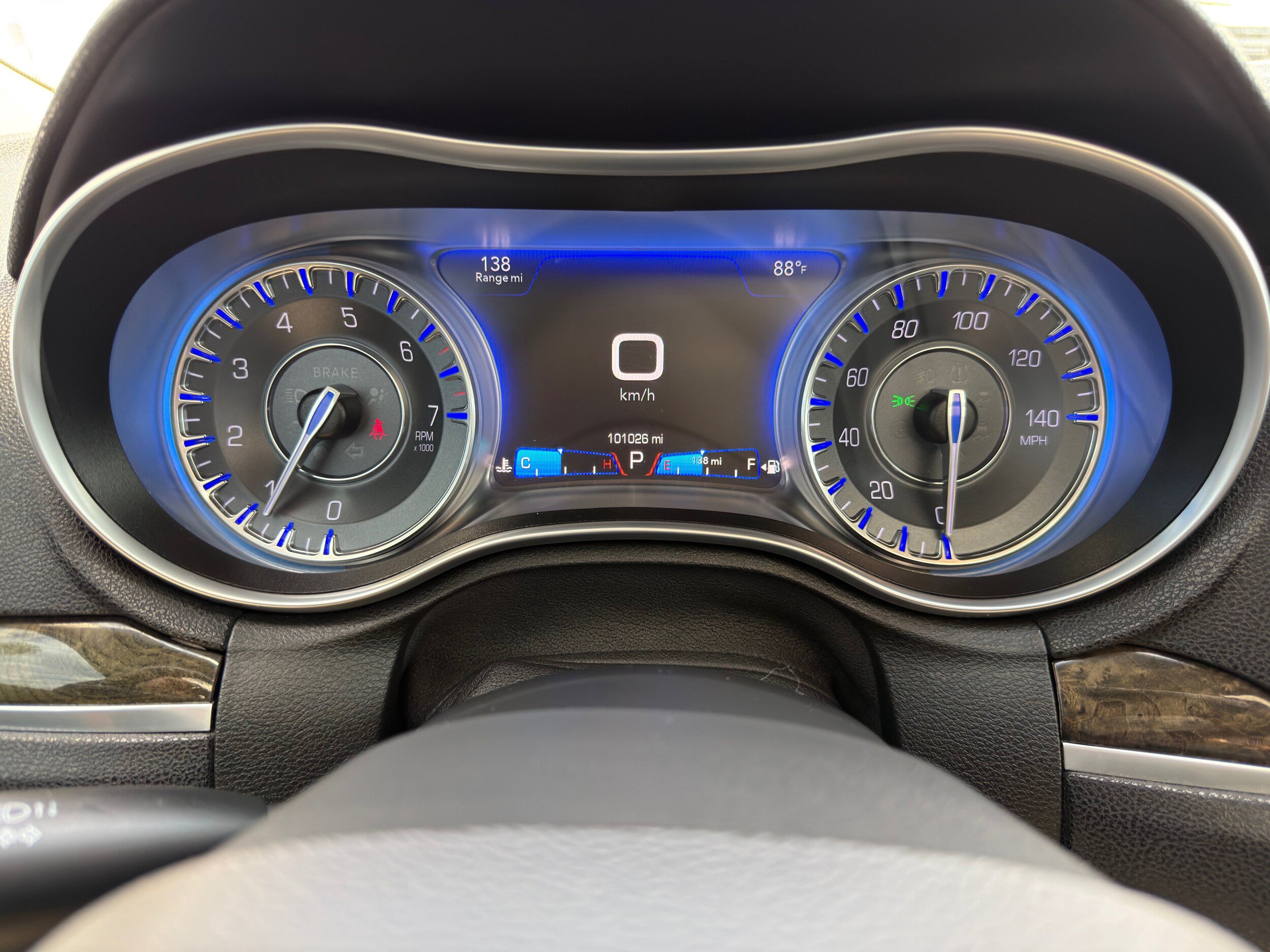 Used 2015 Chrysler 300 C w/ Harman/Kardon Audio Group RWD image 29