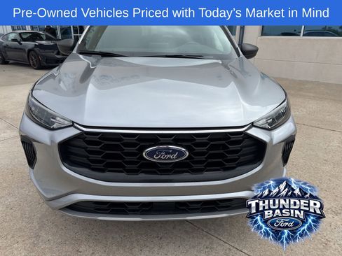 Used 2024 Ford Escape ST-Line image 6