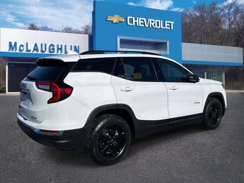 Certified 2022 GMC Terrain AT4 w/ Infotainment Package II image 3