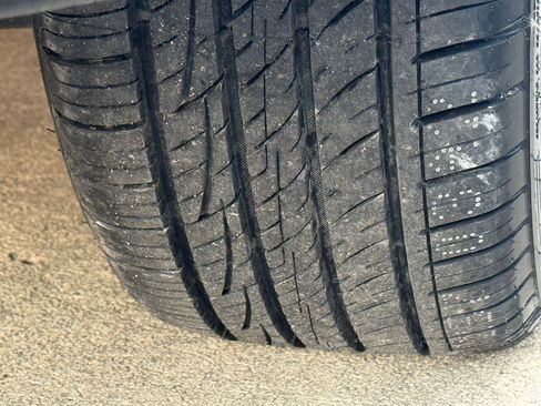 Used 2021 Toyota Prius XLE image 36