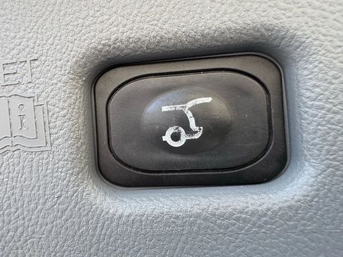 Used 2019 Lincoln Nautilus Reserve image 40