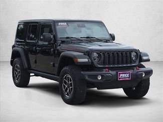 Used 2025 Jeep Wrangler Unlimited Rubicon AWD/4WD video 3