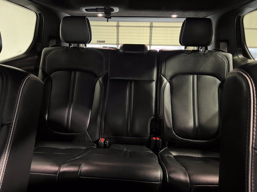 Used 2024 Jeep Grand Wagoneer Series II Obsidian w/ Quick Order Packagew 28T AWD/4WD image 32