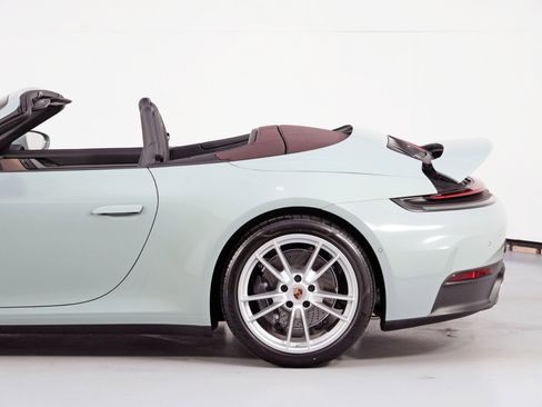 Used 2025 Porsche 911 Carrera image 56