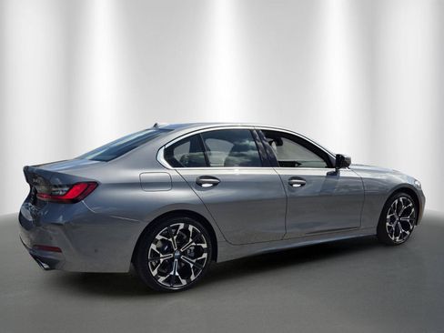 Certified 2025 BMW 330i Sedan RWD image 7