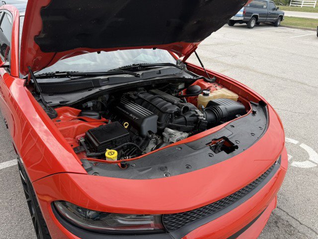 Used 2018 Dodge Charger SRT w/ Harman/Kardon Audio Group RWD image 18