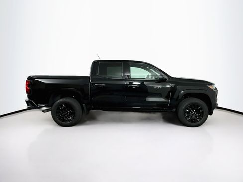 Used 2026 Chevrolet Colorado W/T w/ WT Custom Package RWD image 10